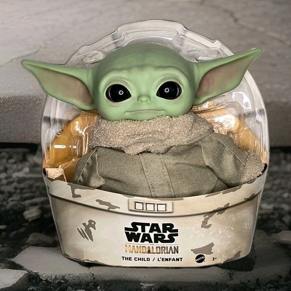 Disney Other - Disney Star Wars: The Mandalorian Grogu The Child 11" Action Figure NWB